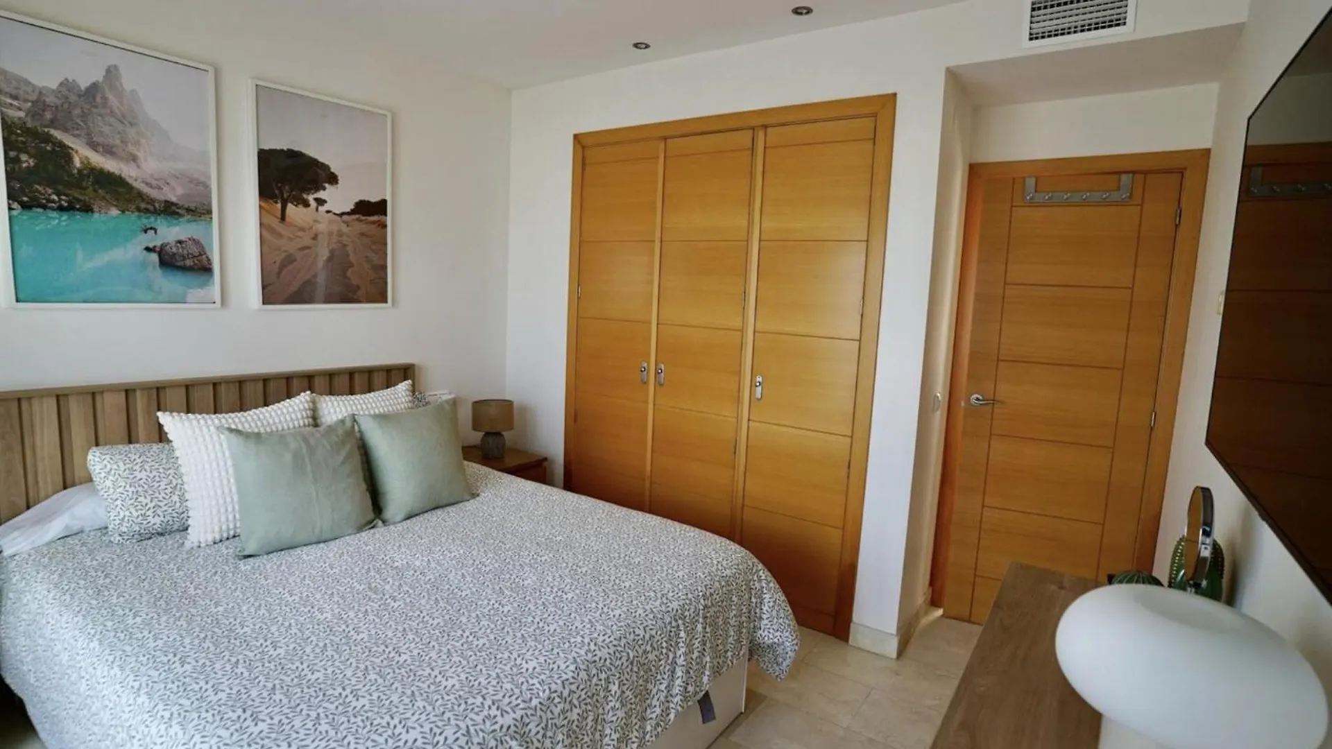 Apartamento Casa en Urb. Novo a 5min de playa con Pista Padel Chiclana de la Frontera