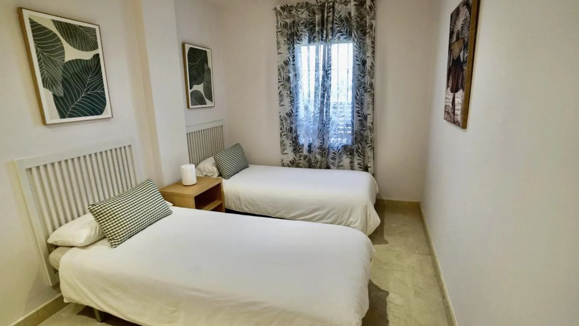 Apartamento Casa en Urb. Novo a 5min de playa con Pista Padel Chiclana de la Frontera