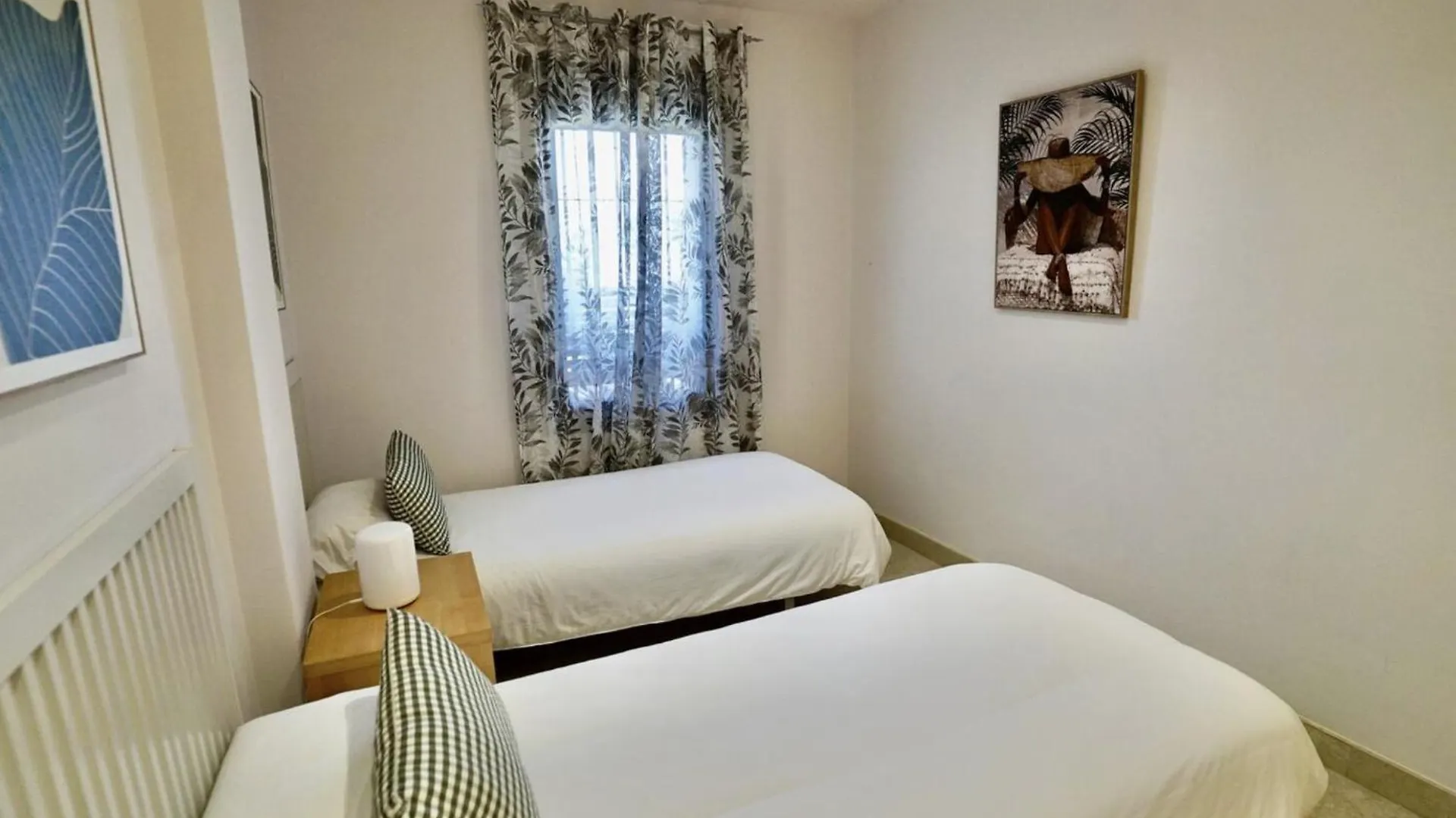 Apartamento Casa en Urb. Novo a 5min de playa con Pista Padel Chiclana de la Frontera
